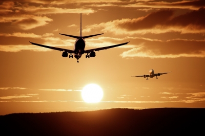 La carga de la prueba de la información al pasajero para caso de cancelaciones corresponde a la transportista aérea.